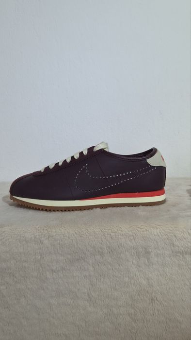 Кросівки W Nike CORTEZ LT, US8 EU39 25CM,  HQ1841 601