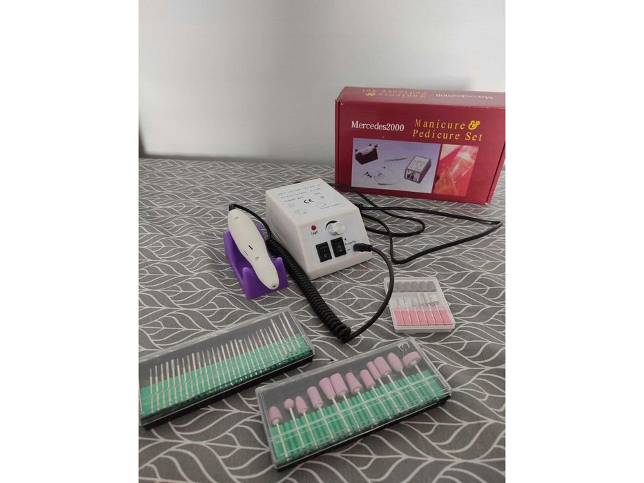 Duży Zestaw Profesjonalna Frezarka Do Paznokci Manicure Hybryd + Frezy