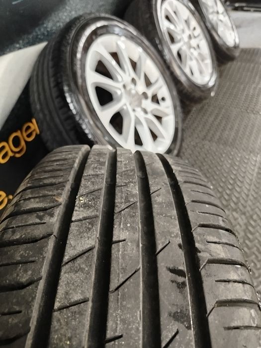 Jantes 16" Originais Audi com pneus