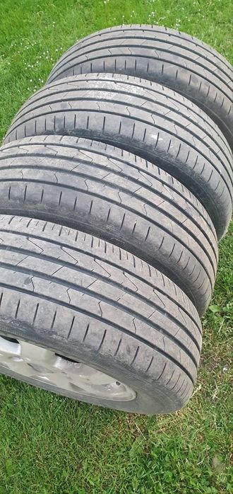 Литі диски KIA Cee'd R15 5×114,3 ET50 + шини Hankook 195/65 R15