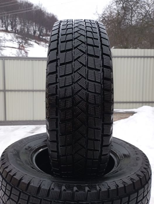 Шина зимова 235/70 R16