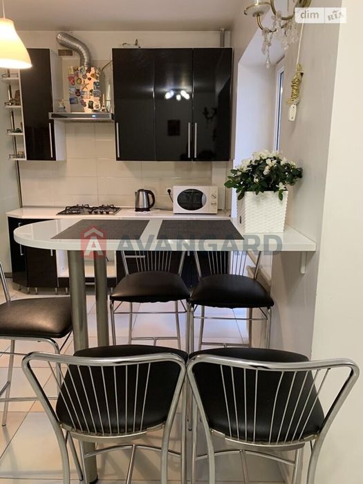 Продаж 3-кімнатної квартири