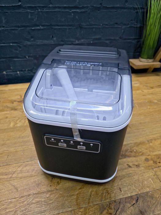 Przenośna kostkarka do lodu czarna 12kg/24h 100W kulki samooczyszczająca