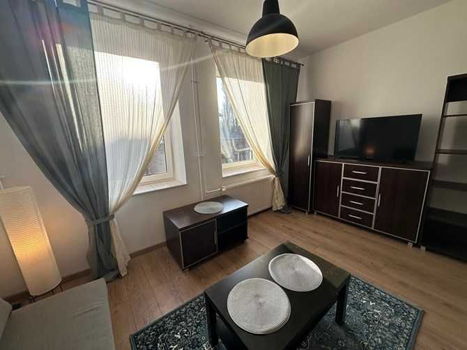 Pusta 20, Ostatni Grosz, przytulna kawalerka, BRAK PROWIZJI