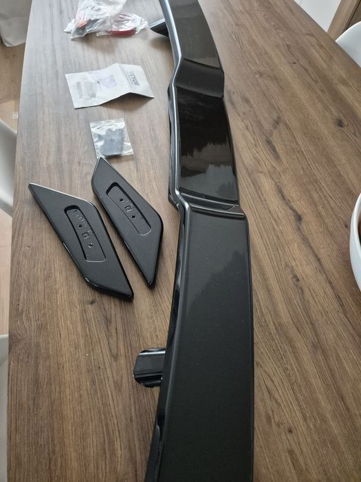 Spoiler / Aileron traseiro estilo GT Racing