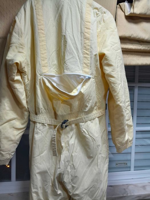 FATO DE NEVE DE SENHORA SEMI NOVO