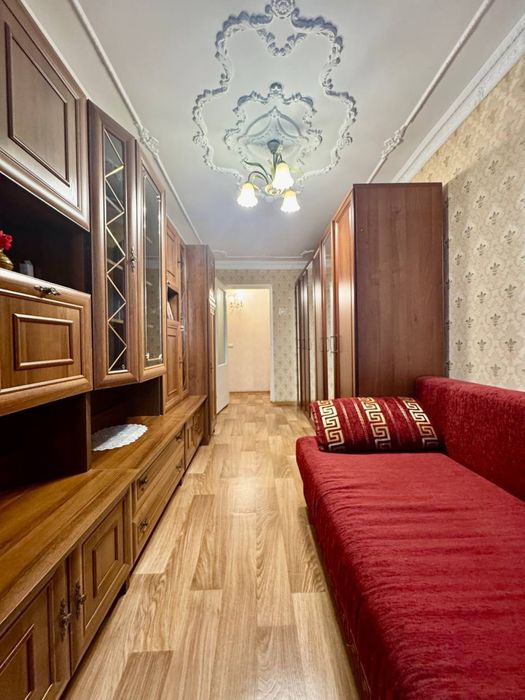 Продаж квартири на проспекти Науки / Гагарина