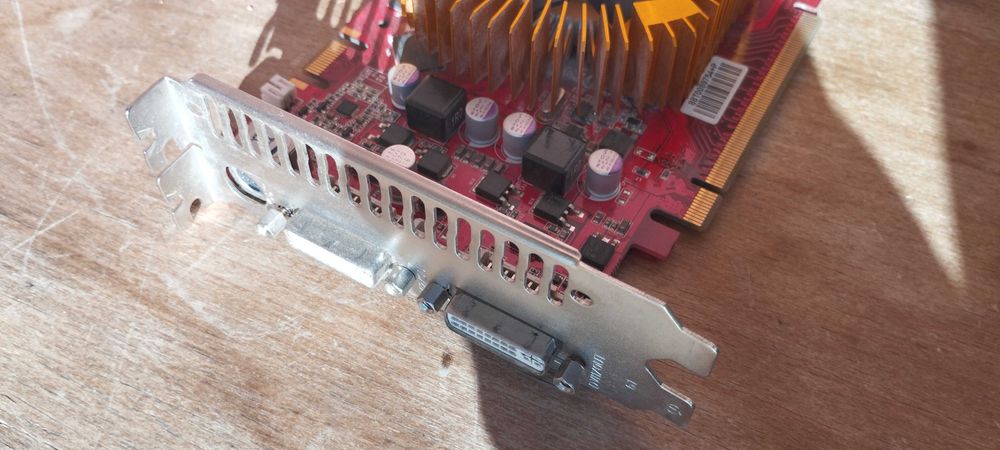 Відеокарта 9600GT 512Mb