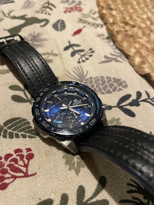 Sprzedam lub wymienię na Doxa zegarek Casio EDIFICE