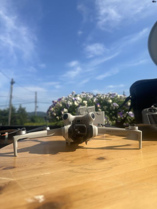 DJI mini 4 pro - Fly more combo + torba