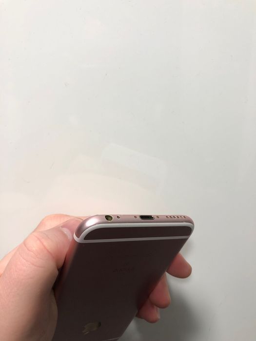 iPhone 6s 64Gb