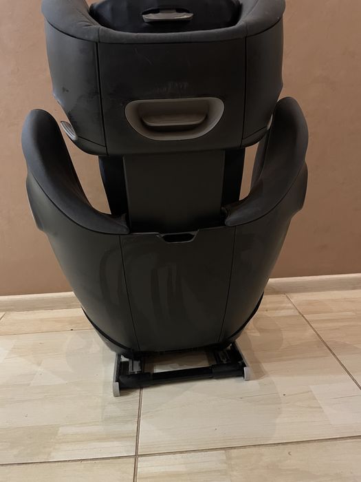 Дитяче автомобільне крісло-бустер Cybex Solution