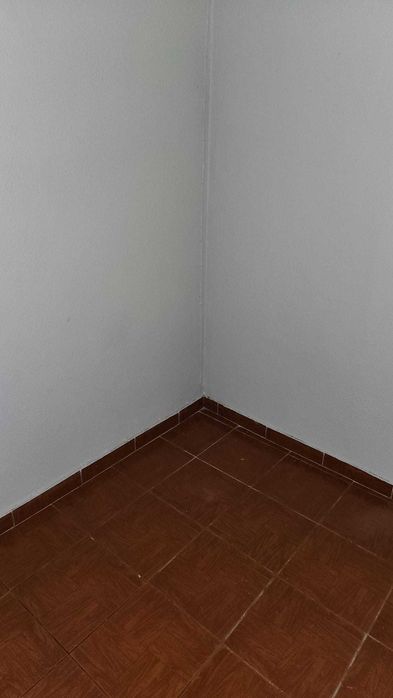 Alugo T2 junto à Escola Campos Melo