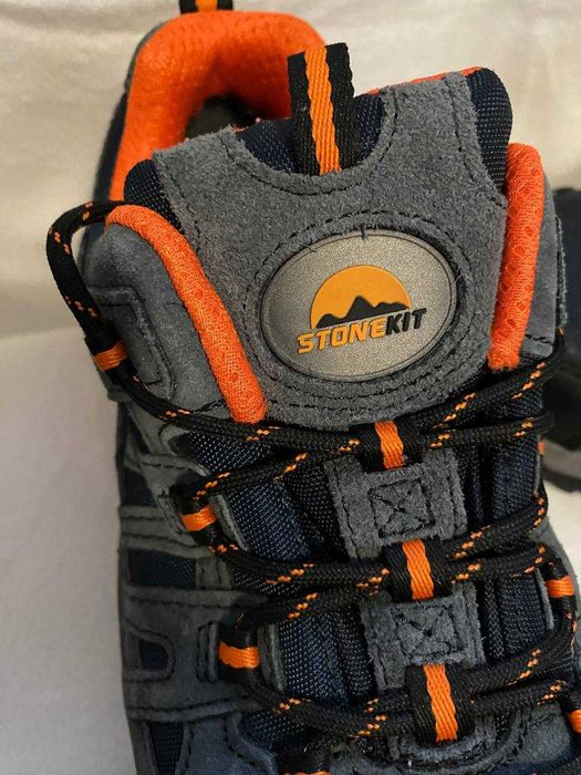 Кросівки Stonekit