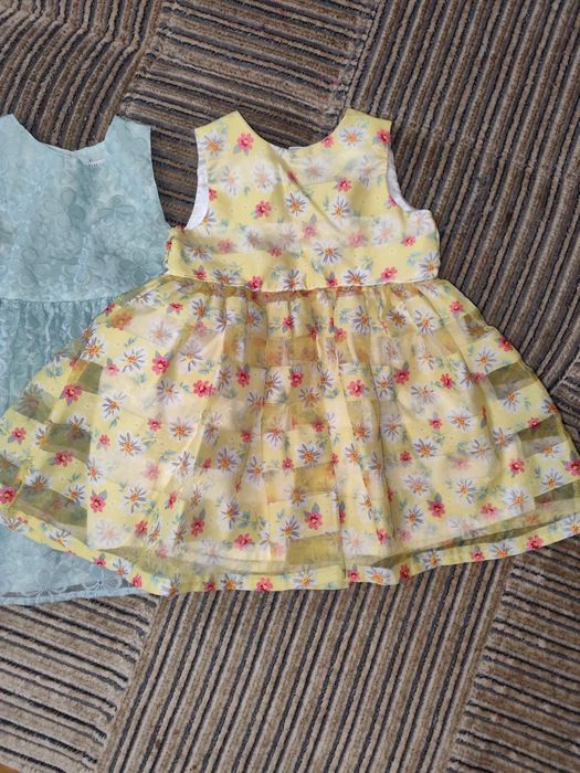 Нарядні сукні по 100 грн 2-3 роки