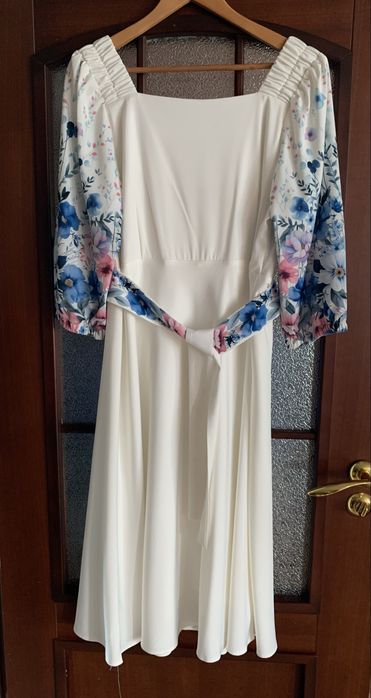 Сукня святкова біла