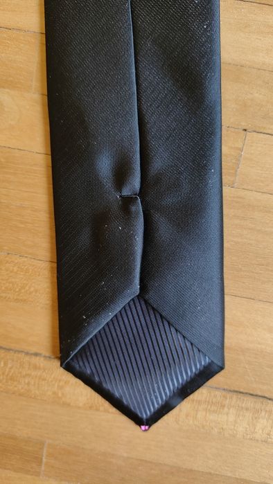 Czarny krawat jedwab hand made + różowa poszetka