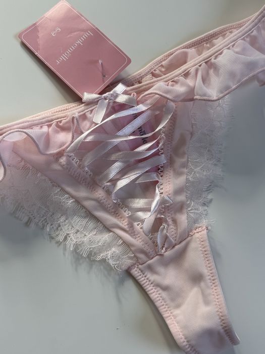 Nowe stringi Hunkemöller L
