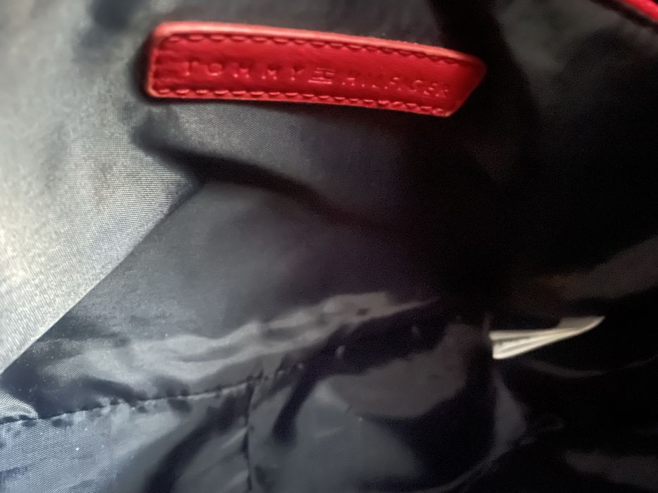 Tommy hilfiger listonoszka st idealny