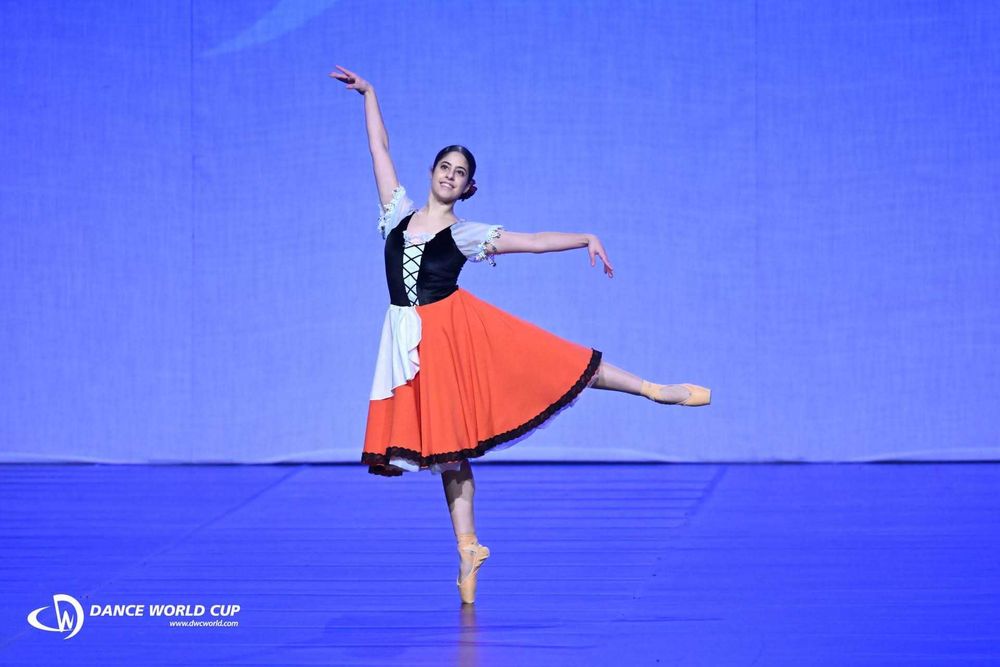 Figurino de Ballet Clássico (feminino) - Paquita Variation