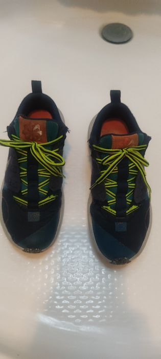 Ténis azuis  Nike. 38.5