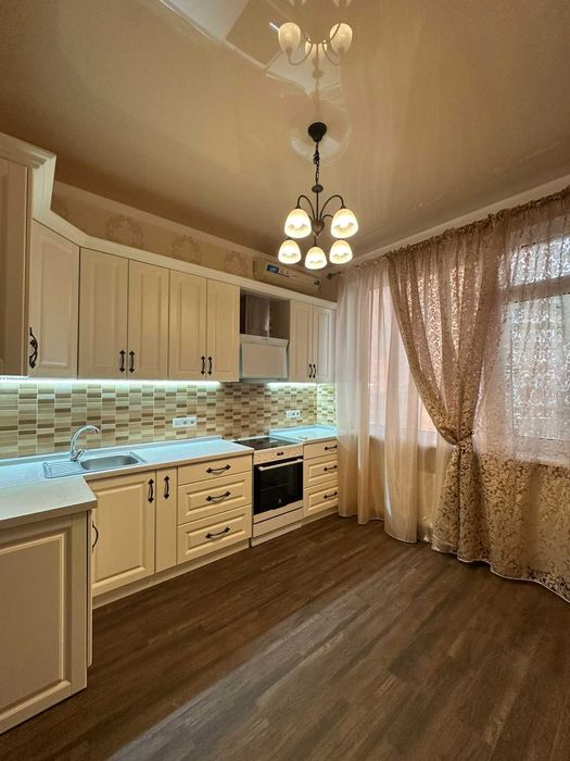 2-комн. квартира 66м на Марсельской