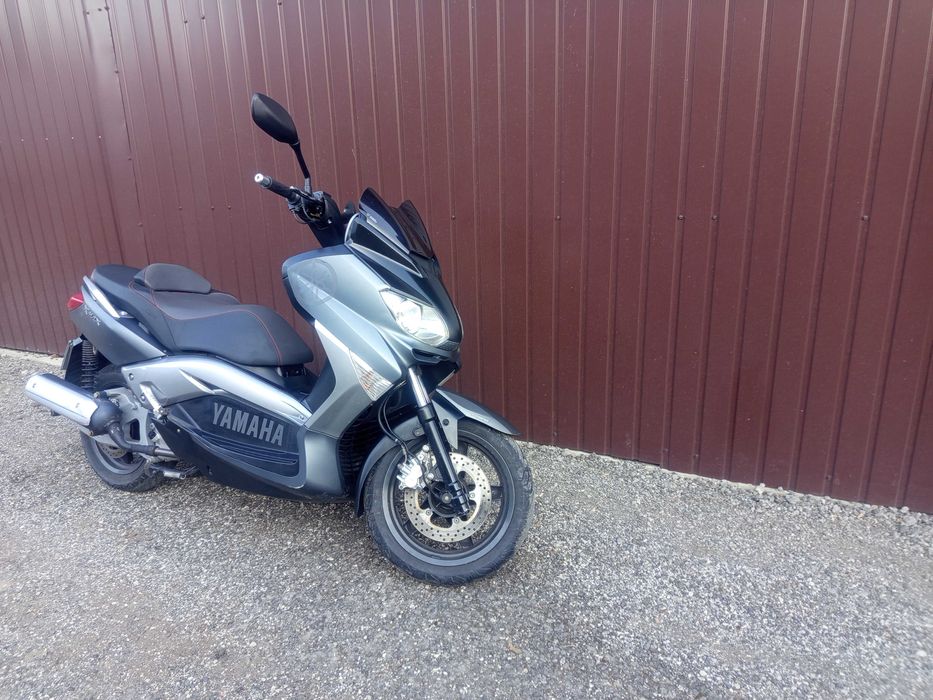 Yamaha X Max 125 /200   na kat.B