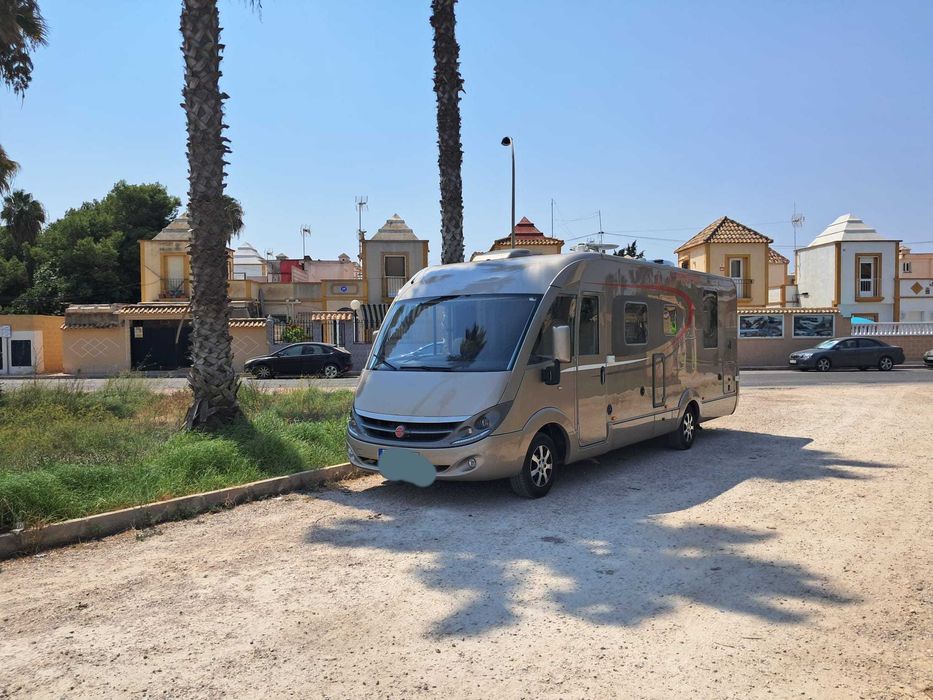 Burstner Integral Cama Central Chassi ALKO A/C 220volts