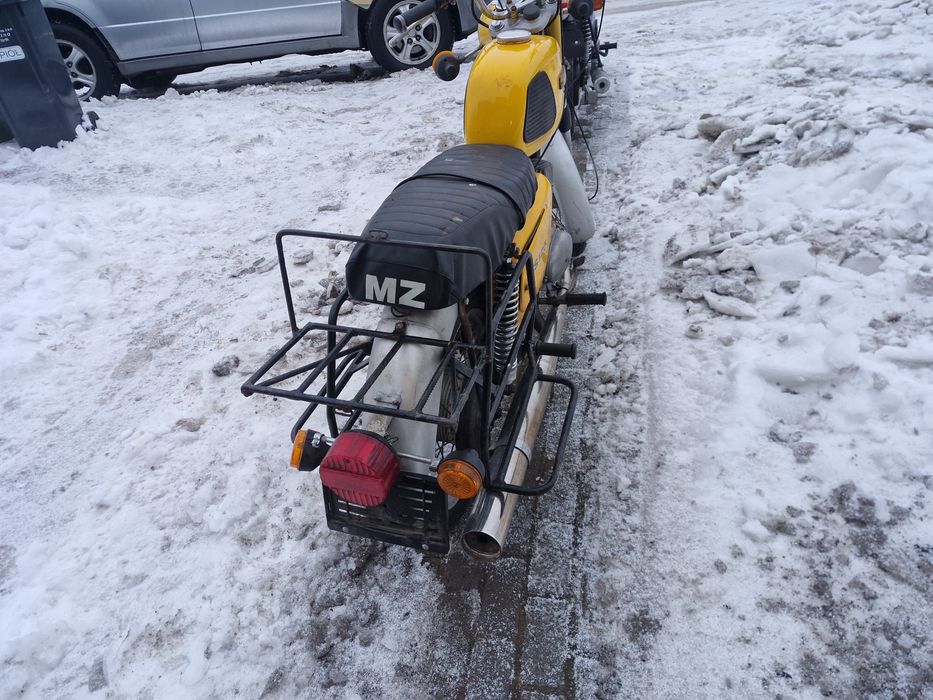 Mz ts 125 z dokumentami. Odpala.  Transport gratis