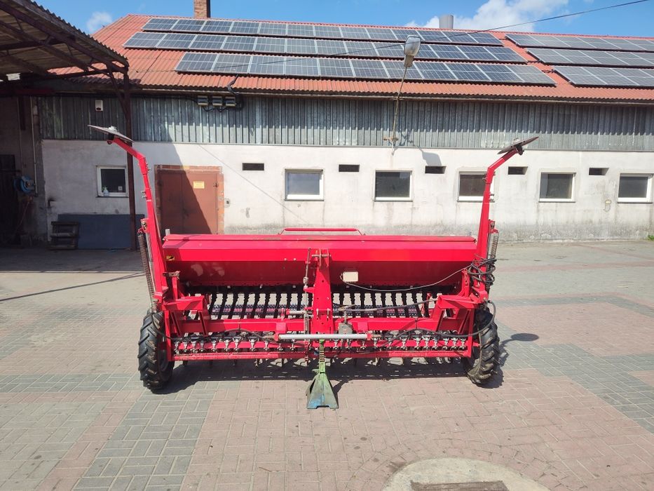 Zestaw uprawowo-siewny Unia Ares Kongskilde Demeter