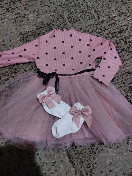 Плаття пишне сукня