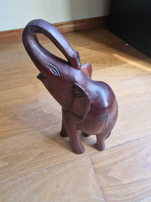 Escultura Africana - Elefante em Madeira Maciça