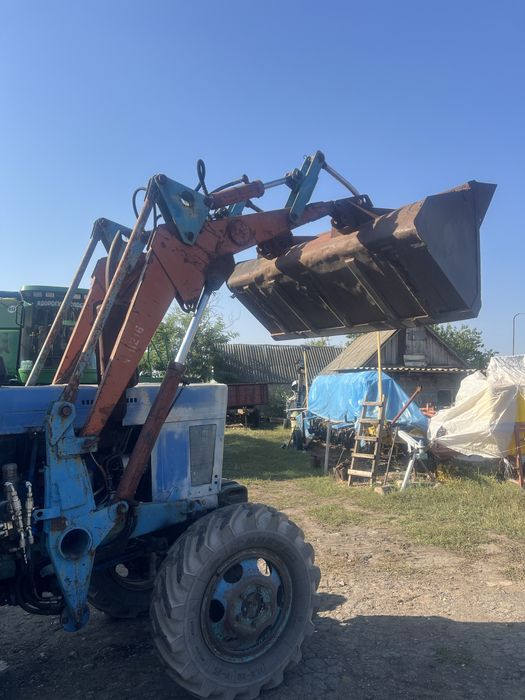 Кун Погружчик ковшовий Навантажувач