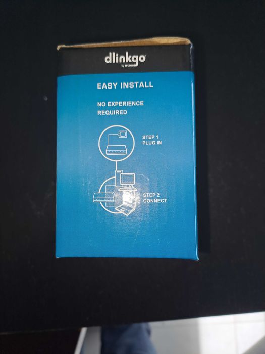 5-Port 10/100Mbps Ethernet Switch Hub – Like New in Box64738279004163121