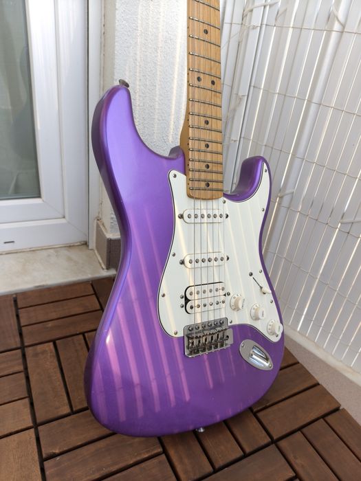 Fender Stratocaster MIM Purple (2011)