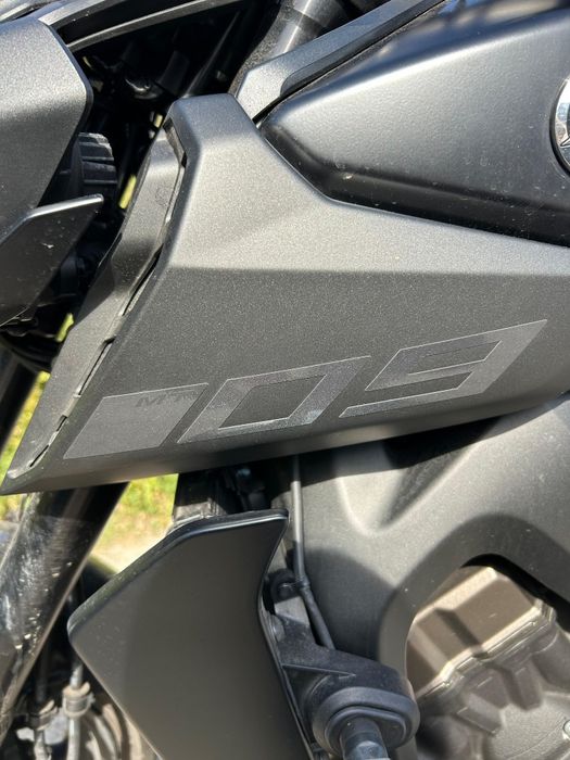 Yamaha MT09 ano 2021 c/ 9420 kms