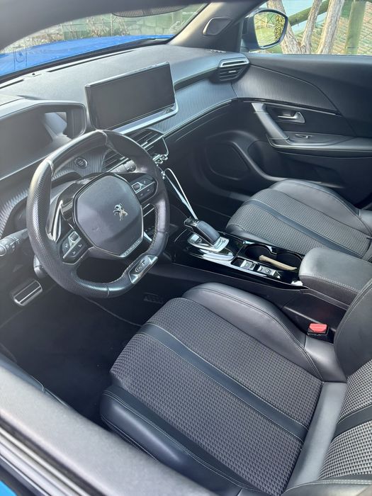 Peugeot 2008-E GT pack