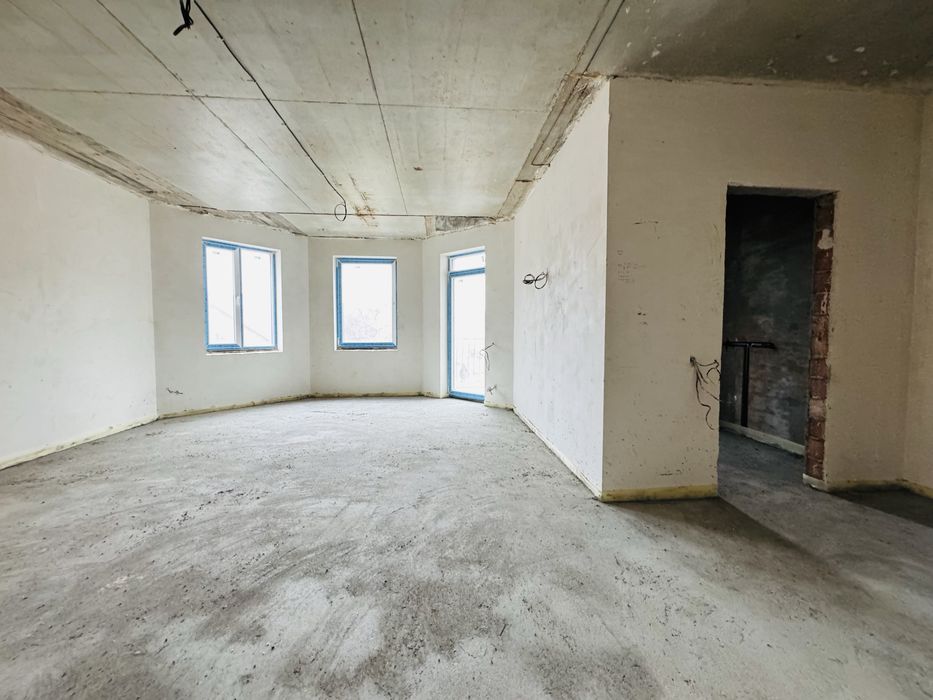 Елітна Новобудова - Щербанюка-Героїв Майдану - 70% Ремонту