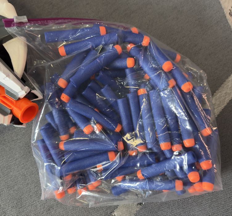 Бластер NERF Alien Menace Incisor