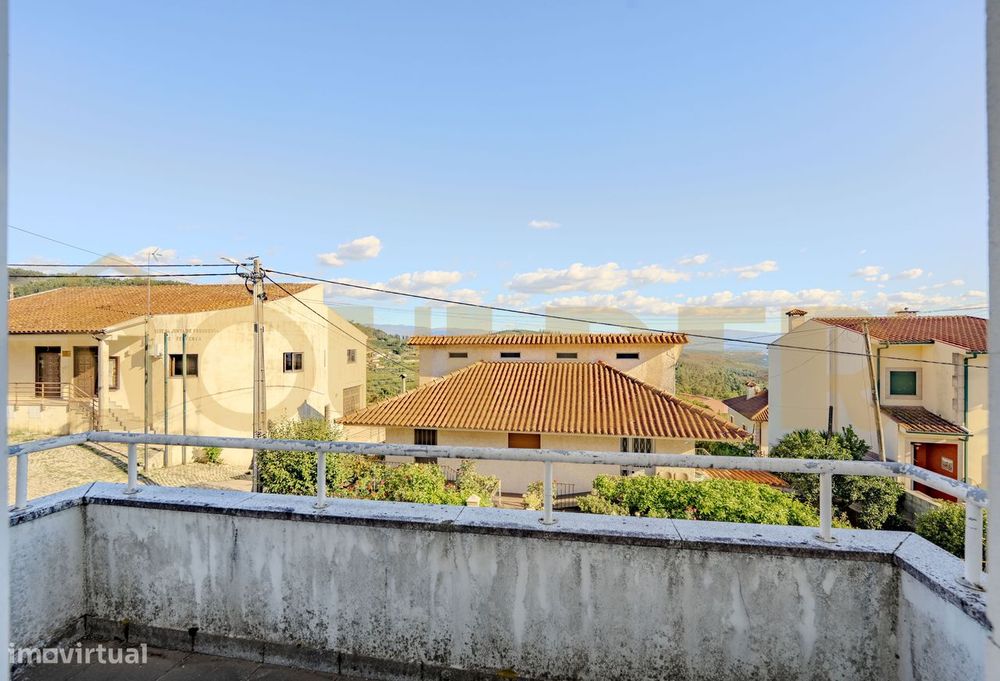 Andar moradia T3 em Fervença