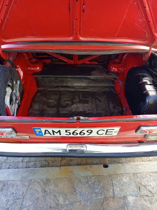 Продам свою жулю 2113,1981