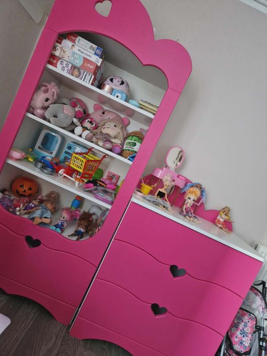 Komoda i regał na zabawki meble dziecięce