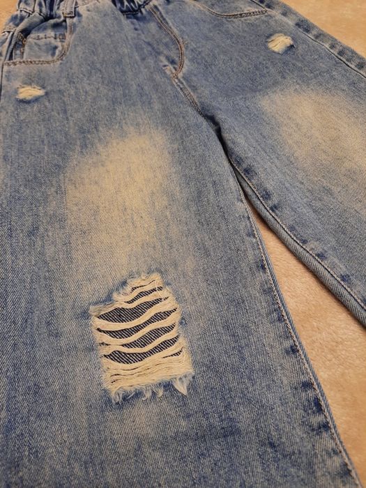 Джинси на дівчинку 122