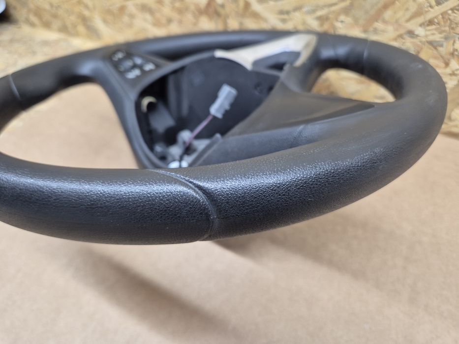 Kierownica Opel Corsa E  ŁADNA