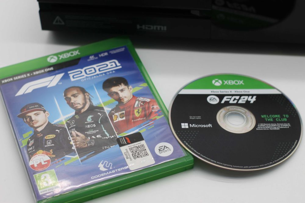 Konsola Microsoft Xbox One | Pad Xbox Series | EA FC 24 + F1 2021 | Super pod Fortnite!