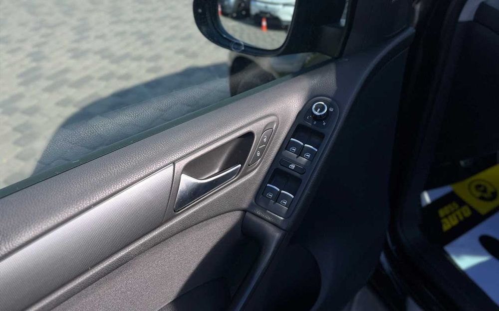 Volkswagen Golf 2011