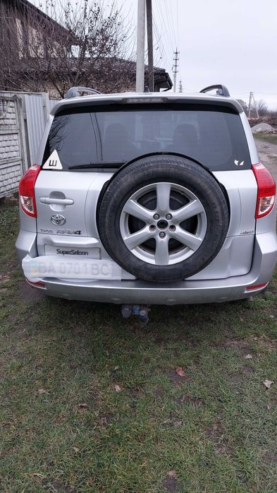 Toyota RAV - 4 лонг 2006 рік газ-бензин