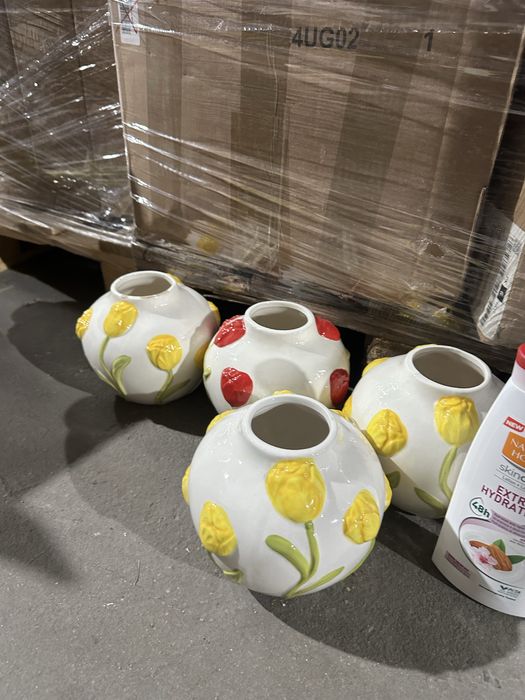 Wazon ceramiczny dekoracyjny tulipany