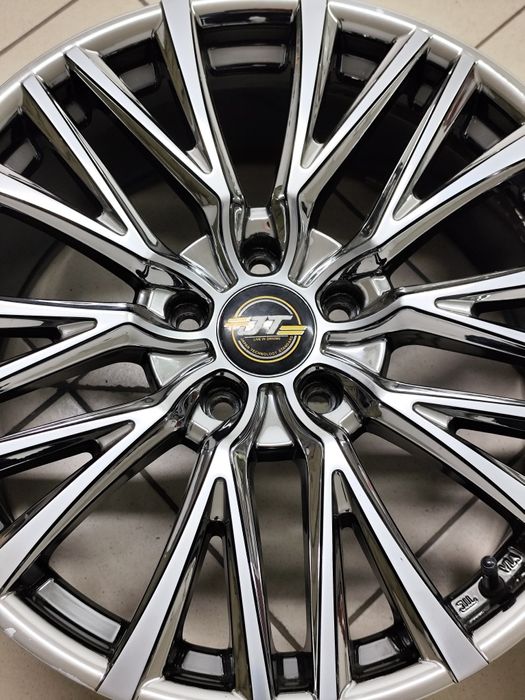 Диски R-18 5*114,3, 8j, 67,1 (Mazda, KIA, Hundai, Renault)