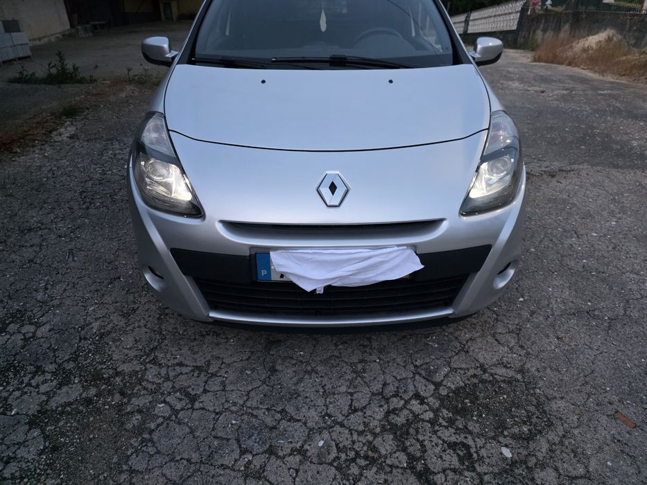 Renault clio comercial 2012
